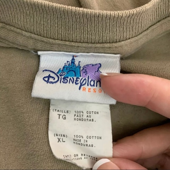 Vintage Disneyland Resort Tshirt Grumpy Dwarf - Picture 4 of 5